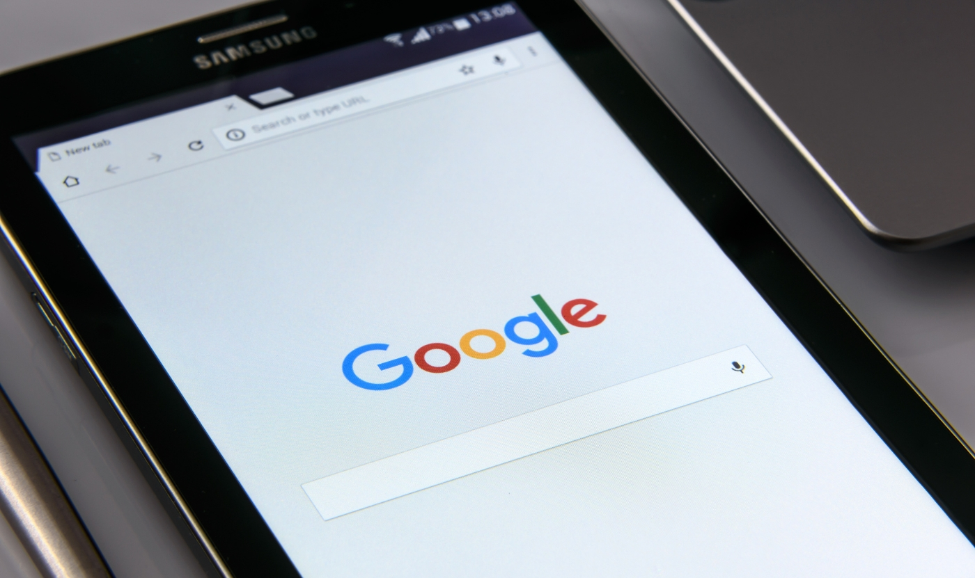 Google Ads und Meta Ads für Schweizer KMU durch Lumovo
